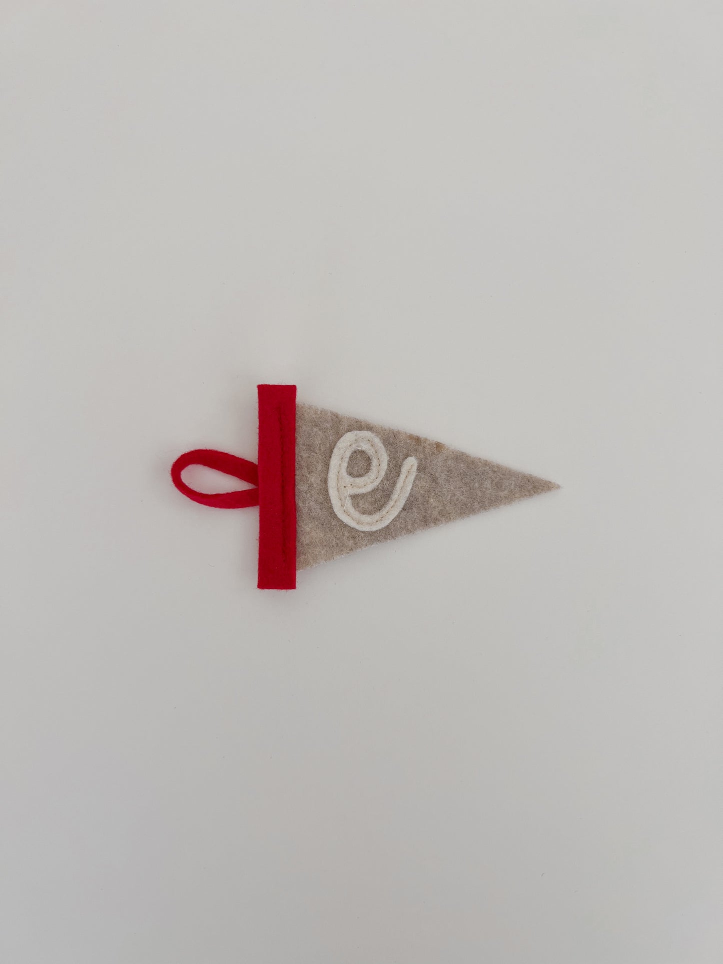 Mini-pennant gift tag